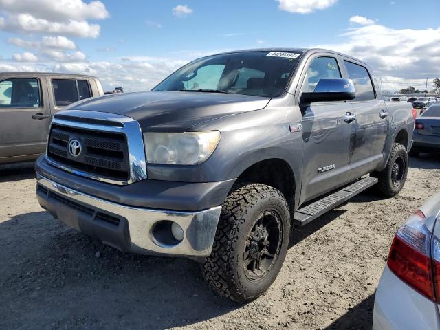 5TFDY5F18CX245762 - 2012 TOYOTA TUNDRA CREWMAX SR5 GRAY photo 1