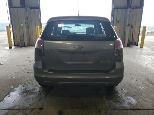 2T1KR32E45C357221 - 2005 TOYOTA MATRIX XR Srebrny zdjęcie 6