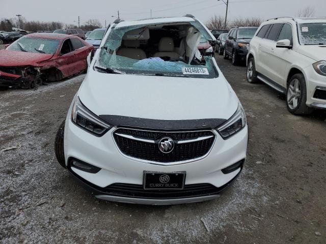 KL4CJCSB7JB506340 - 2018 BUICK ENCORE ESSENCE WHITE photo 5