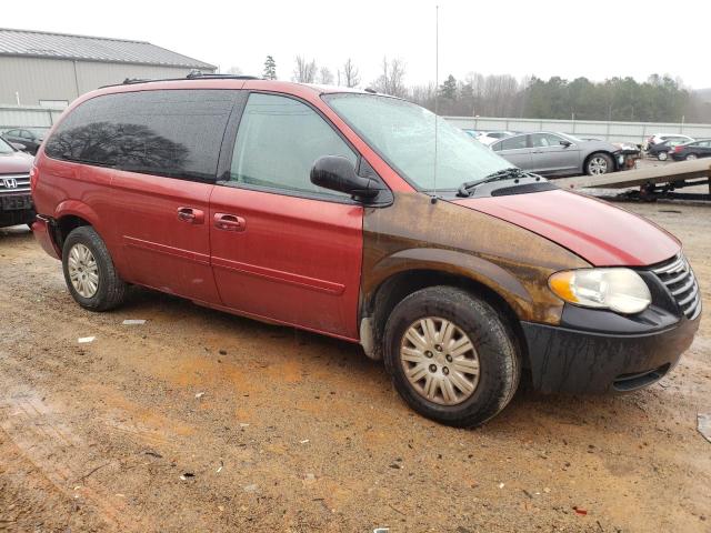 2A4GP44R26R897535 - 2006 CHRYSLER TOWN & COU LX RED photo 4