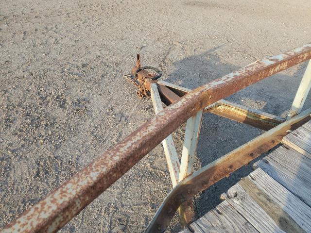 4JVF0192X3A015046 - 2003 UTILITY TRAILER BLACK photo 10