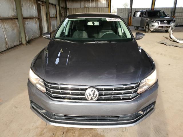 1VWAA7A3XJC018781 - 2018 VOLKSWAGEN PASSAT S GRAY photo 5