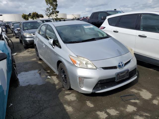 JTDKN3DUXD5604494 - 2013 TOYOTA PRIUS GRAY photo 4