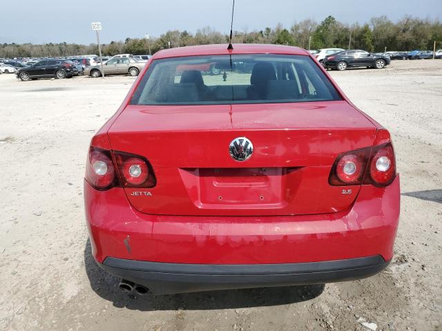 3VWJX7AJ5AM100798 - 2010 VOLKSWAGEN JETTA S RED photo 6