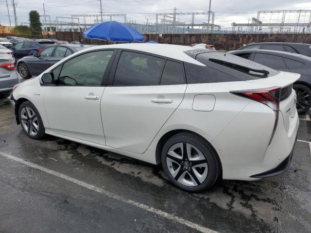 JTDKARFU5H3051816 - 2017 TOYOTA PRIUS WHITE photo 2