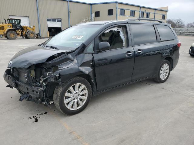 2017 TOYOTA SIENNA XLE, 