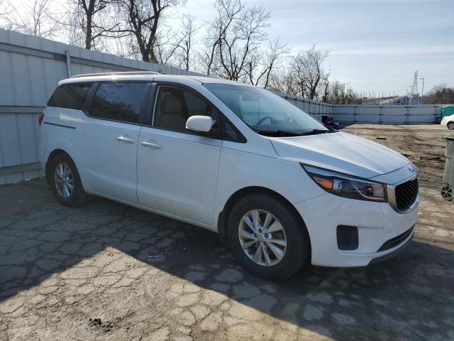 KNDMB5C14F6019153 - 2015 KIA SEDONA LX WHITE photo 4