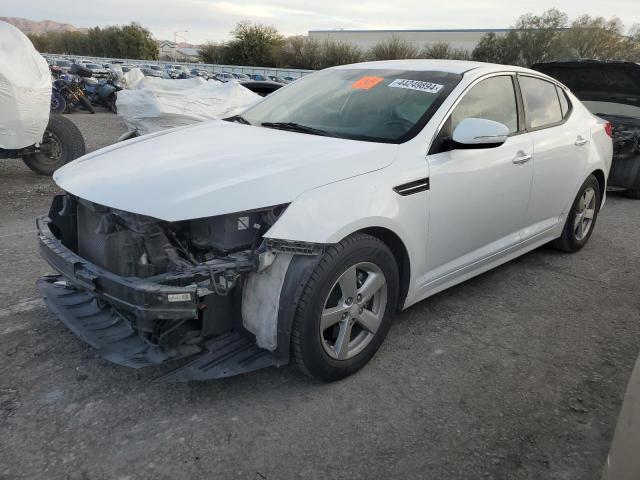 5XXGM4A76FG519776 - 2015 KIA OPTIMA LX WHITE photo 1