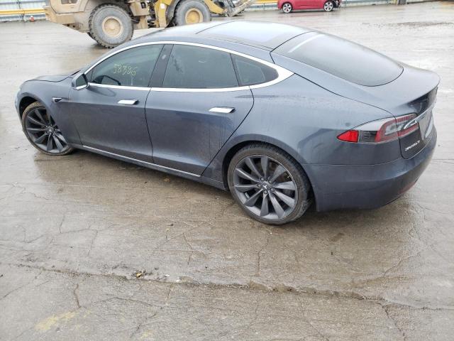 5YJSA1E2XHF226825 - 2017 TESLA MODEL S GRAY photo 2