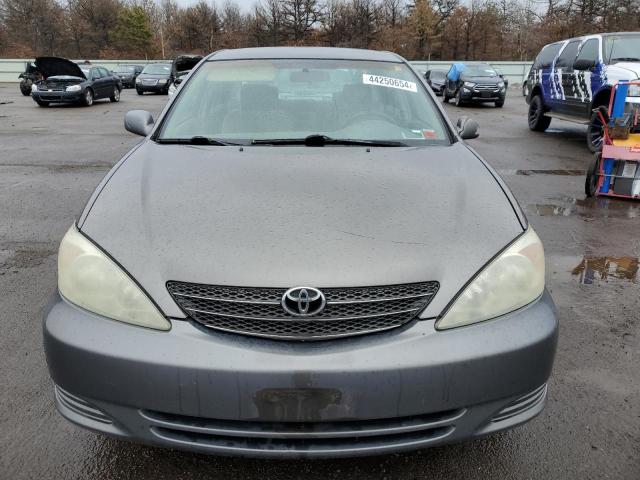 4T1BE32K84U926294 - 2004 TOYOTA CAMRY LE GRAY photo 5