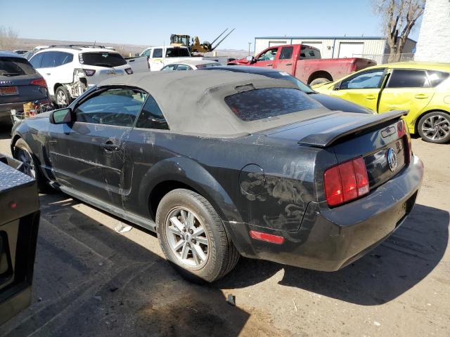 1ZVFT84N965206206 - 2006 FORD MUSTANG BLACK photo 2