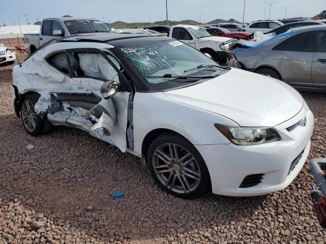 JTKJF5C75C3025609 - 2012 TOYOTA SCION TC WHITE photo 4