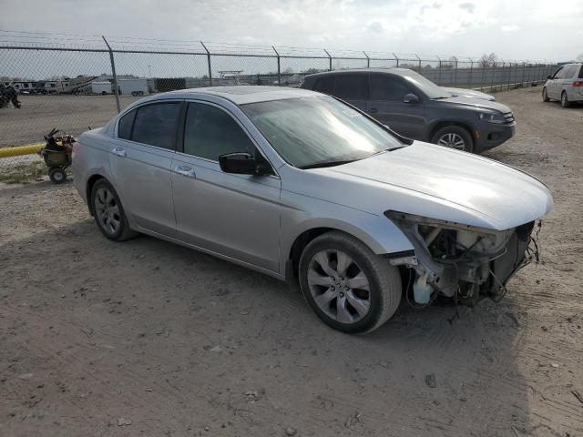 1HGCP36899A008999 - 2009 HONDA ACCORD EXL SILVER photo 4