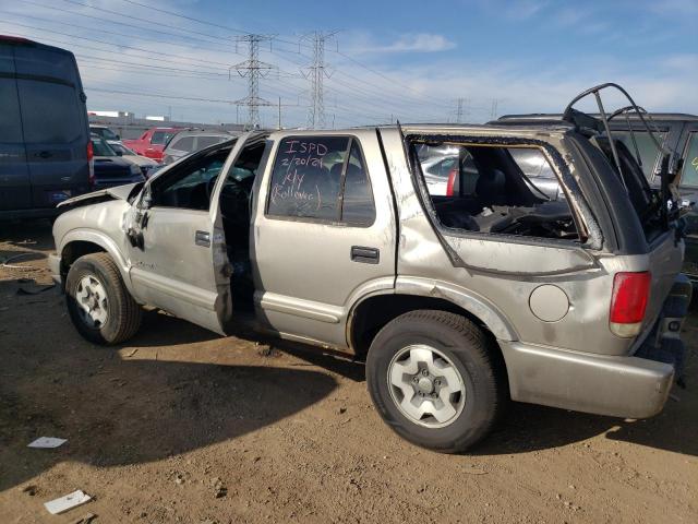 1GNDT13W62K102321 - 2002 CHEVROLET BLAZER BEIGE photo 2