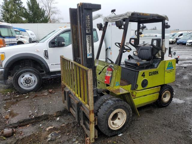 GP138MG636683FA - 1988 CLARK FORKLIFT FORKLIFT Yaşıl foto 2