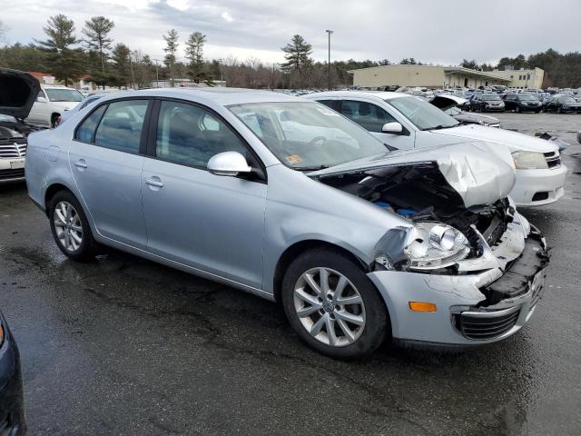 3VWRZ7AJ8AM094220 - 2010 VOLKSWAGEN JETTA SE SILVER photo 4