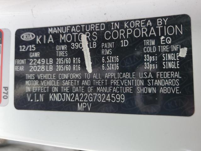 KNDJN2A22G7324599 - 2016 KIA SOUL WHITE photo 12