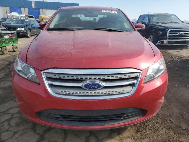 1FAHP2EW1CG112413 - 2012 FORD TAURUS SEL RED photo 5