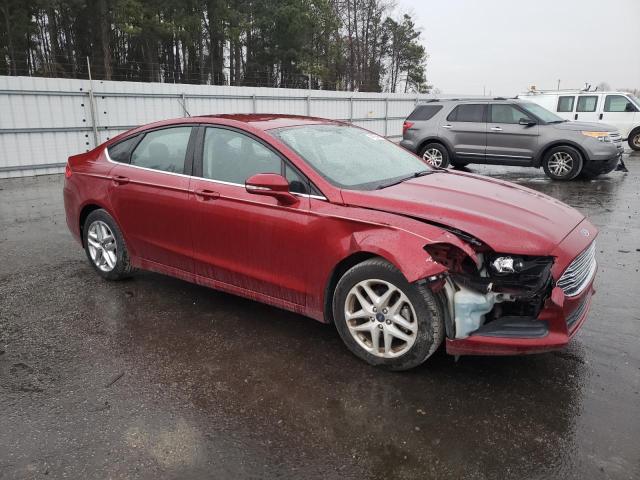 3FA6P0HD2FR177063 - 2015 FORD FUSION SE RED photo 4