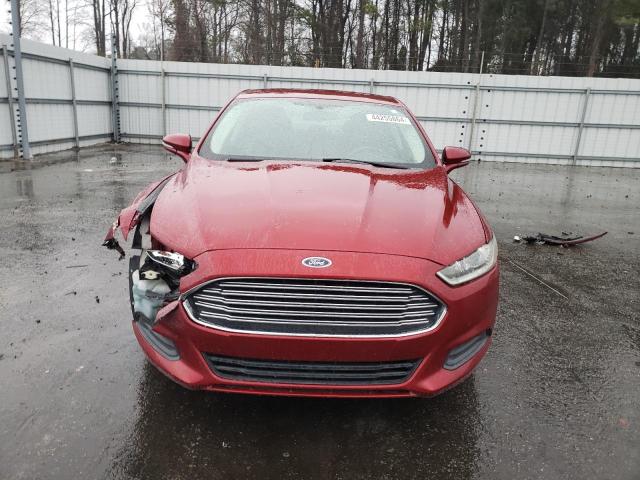 3FA6P0HD2FR177063 - 2015 FORD FUSION SE RED photo 5