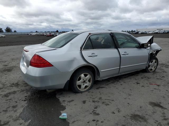 1HGCM56887A001012 - 2007 HONDA ACCORD EX SILVER photo 3