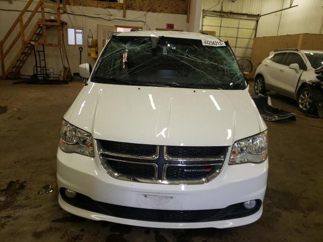 2C4RDGCG4GR267106 - 2016 DODGE GRAND CARA SXT WHITE photo 5