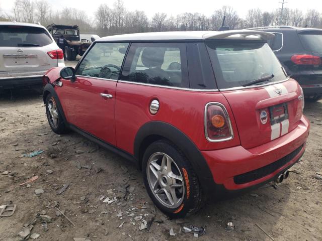 WMWMF73519TW86803 - 2009 MINI COOPER S RED photo 2