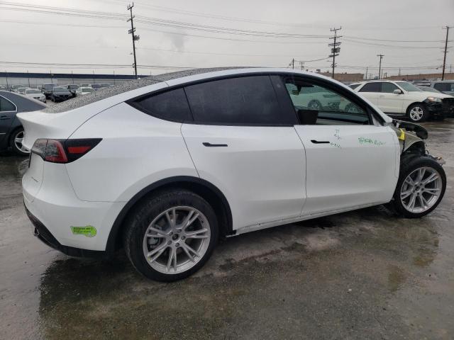 7SAYGDEE0PA044327 - 2023 TESLA MODEL Y WHITE photo 3