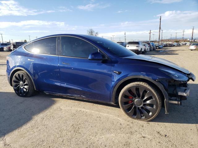 7SAYGDEF7NF488569 - 2022 TESLA MODEL Y BLUE photo 4