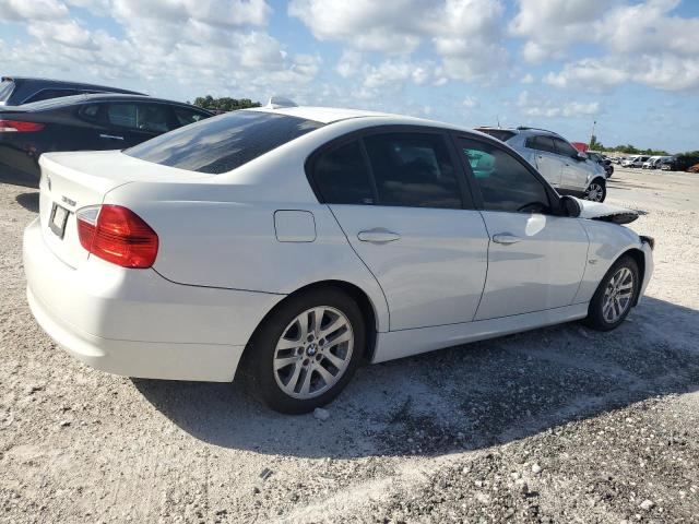 WBAVA33507PV66119 - 2007 BMW 328 I WHITE photo 3