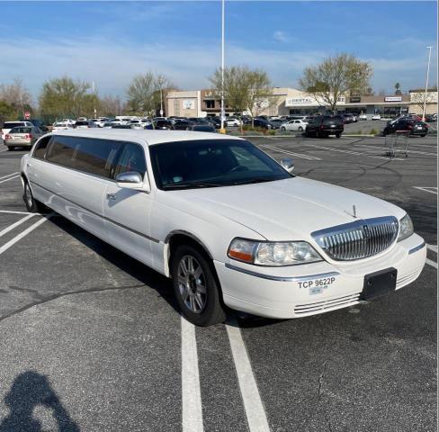 1L1FM88W67Y615179 - 2007 LINCOLN TOWN CAR EXECUTIVE WHITE photo 1