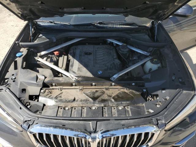 5UXCR6C03L9C05928 - 2020 BMW X5 XDRIVE40I GRAY photo 11