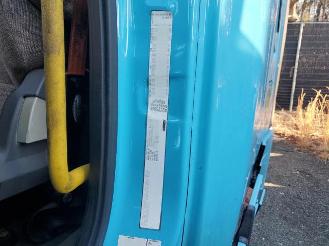 1FUJGLD55FLGL7119 - 2015 FREIGHTLINER CASCADIA BLUE photo 10