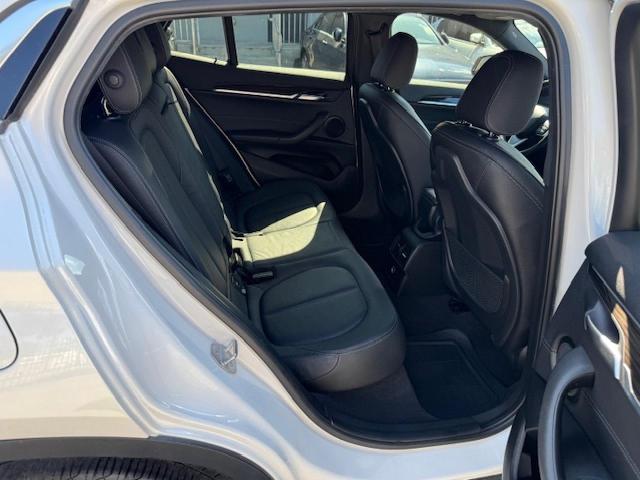 WBXYJ5C38JEF74486 - 2018 BMW X2 XDRIVE28I WHITE photo 10