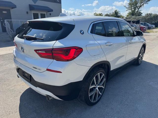 WBXYJ5C38JEF74486 - 2018 BMW X2 XDRIVE28I WHITE photo 3