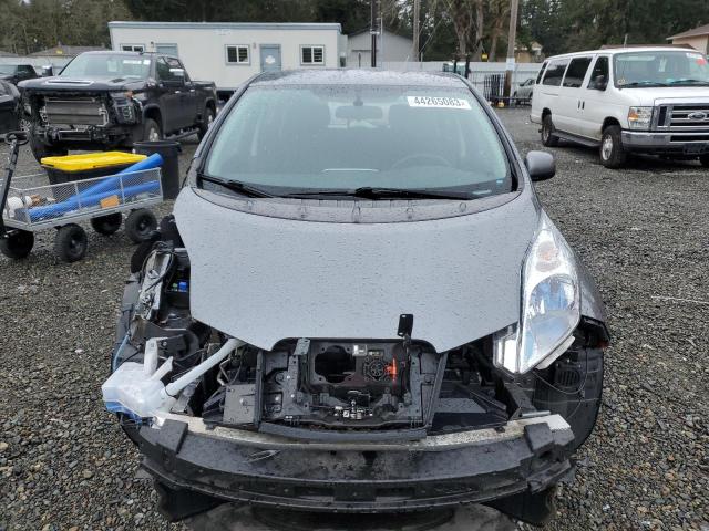 1N4AZ0CP3EC335753 - 2014 NISSAN LEAF S GRAY photo 5