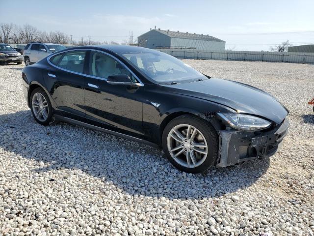 5YJSA1S17EFP51560 - 2014 TESLA MODEL S შავი ფოტო 4