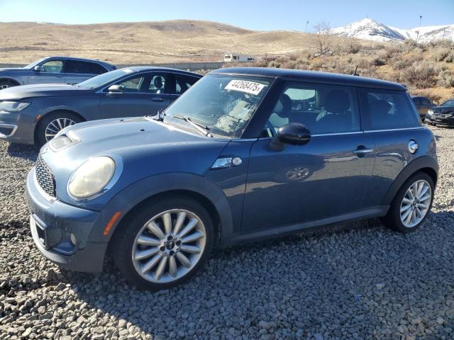 2011 MINI COOPER S, 