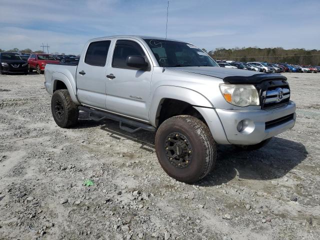 3TMJU62N36M011472 - 2006 TOYOTA TACOMA DOUBLE CAB PRERUNNER GRAY photo 4