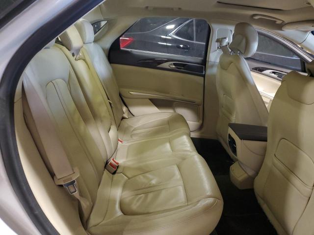 3LN6L2G98FR602568 - 2015 LINCOLN MKZ WHITE photo 10