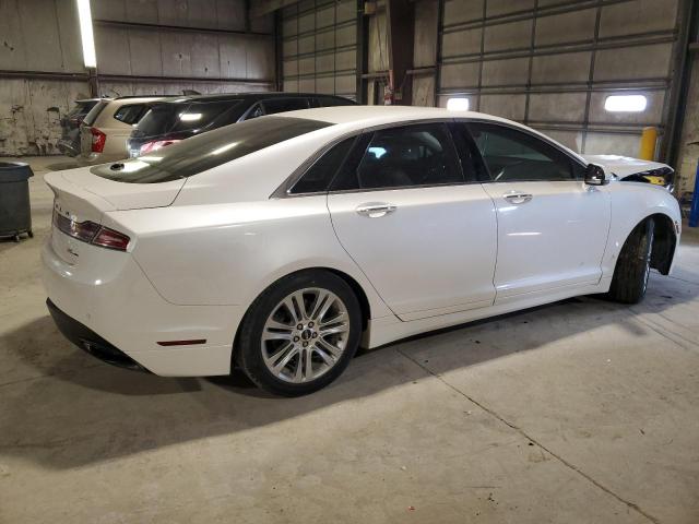 3LN6L2G98FR602568 - 2015 LINCOLN MKZ WHITE photo 3