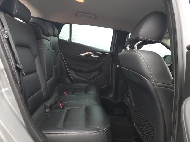 SJKCH5CR0HA033712 - 2017 INFINITI QX30 BASE 银色 照片 11