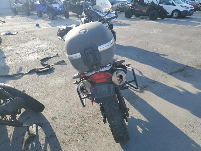 WB1018903BZY93842 - 2011 BMW G650 GS RED photo 4