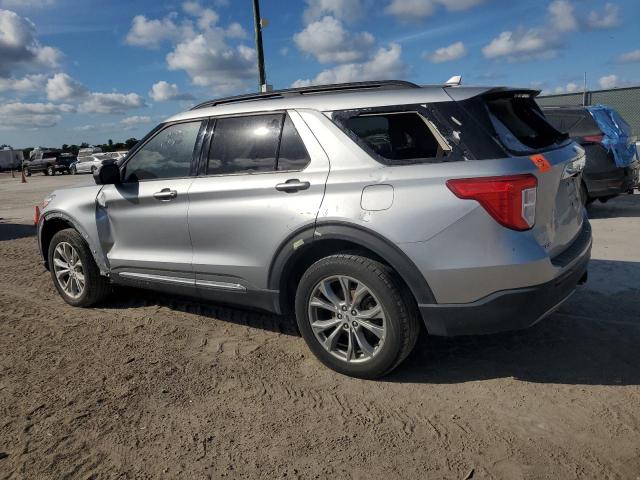 1FMSK8DH5LGC88283 - 2020 FORD EXPLORER XLT SILVER photo 2