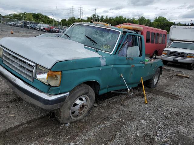 1FDKF37M8KNA60708 - 1989 FORD F350 GREEN photo 1