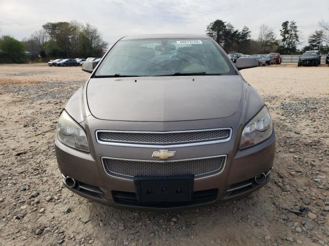 1G1ZE5E19BF352767 - 2011 CHEVROLET MALIBU LTZ ნაცრისფერი ფოტო 5