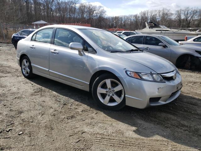 2HGFA16609H343734 - 2009 HONDA CIVIC LX-S SILVER photo 4