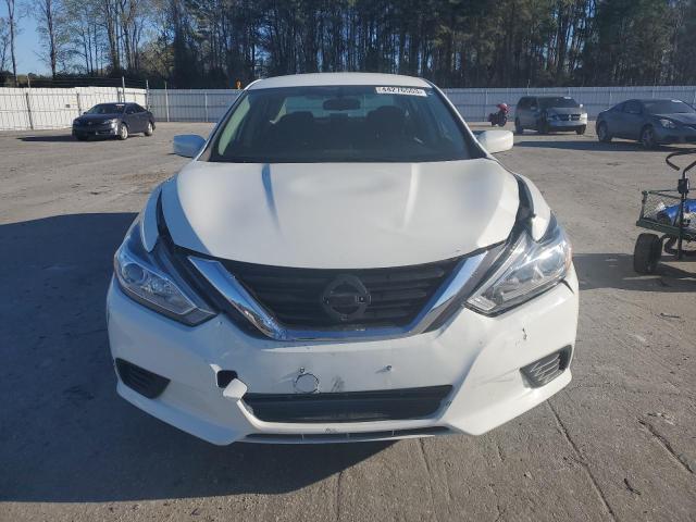 1N4AL3AP5HC149920 - 2017 NISSAN ALTIMA 2.5 WHITE photo 5