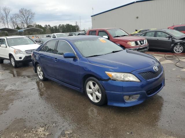 4T1BK3EK0AU603230 - 2010 TOYOTA CAMRY SE BLUE photo 4