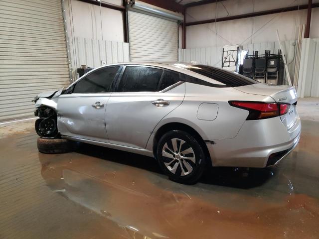 1N4BL4BV9LC256310 - 2020 NISSAN ALTIMA S SILVER photo 2